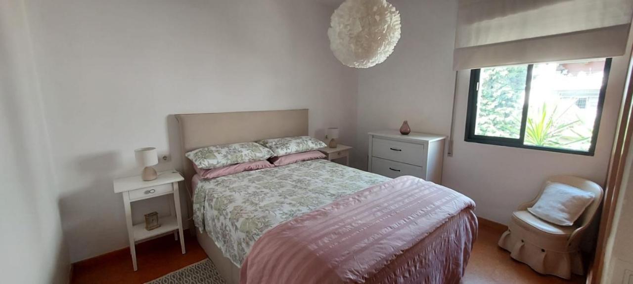 Apartamento en Estepona a metros del Puerto Deportivo Exterior foto